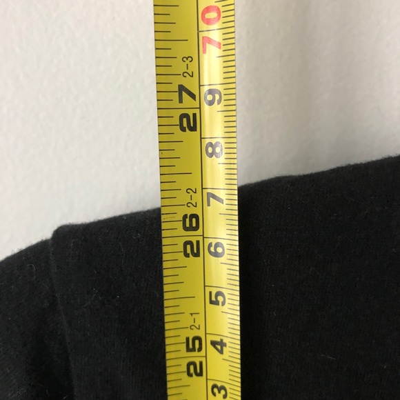 Maternity v-neck T-shirt super soft material Small - Picture 4 of 5